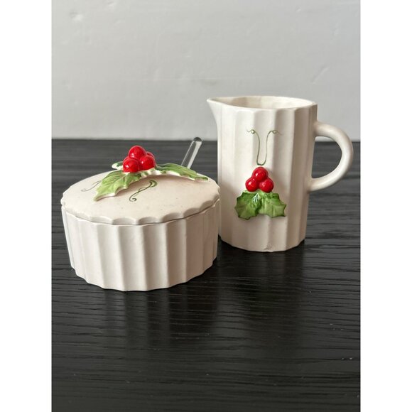 VTG 1959 HOLT HOWARD Holiday Creamer/Sugar Bowl Set Holly Berries Ribbed Design - Picture 2 of 12